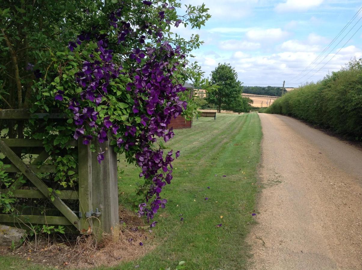 Hollyhock Cottage, Clematis Cottages, Stamford Bagian luar foto